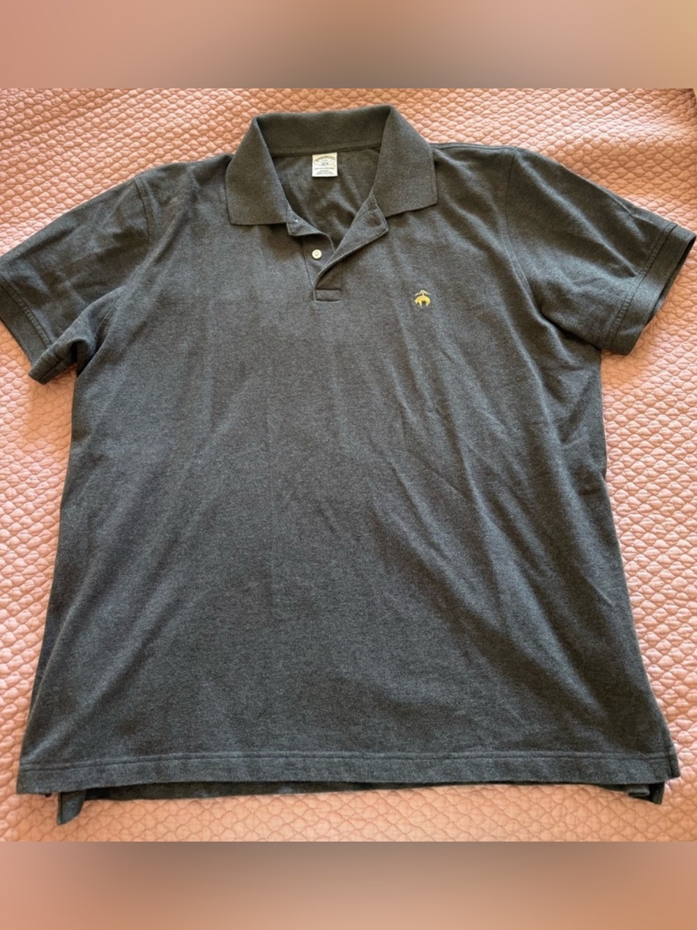 Brooks Brothers Gray Polo XXL with Small Gold Logo